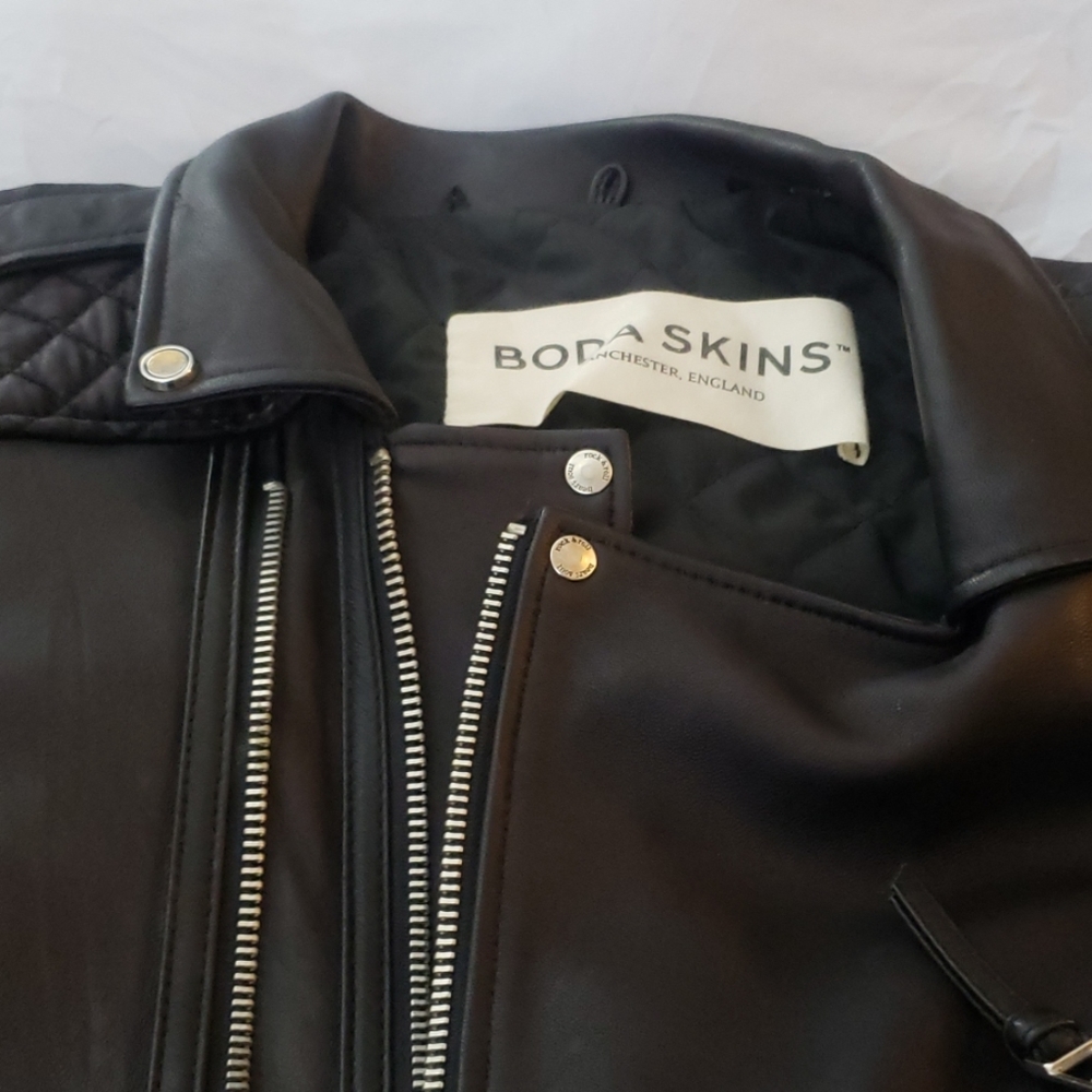 Boda skins kay Michaels jacket